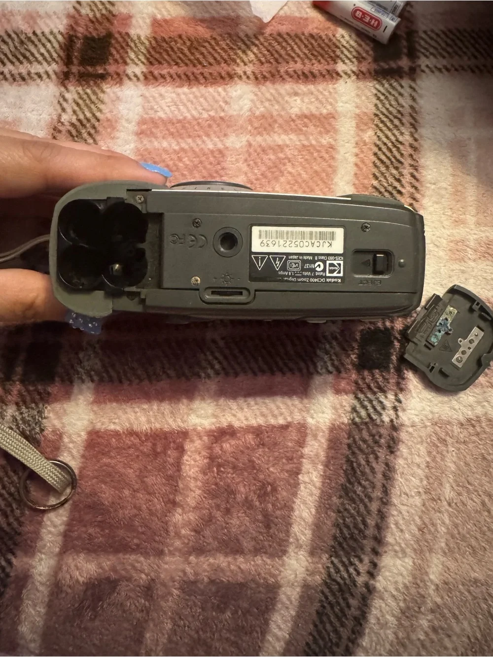 Kodak DC3400 Digital Camera 2.0 Megapixel Made In Japan vintage (Not Working)